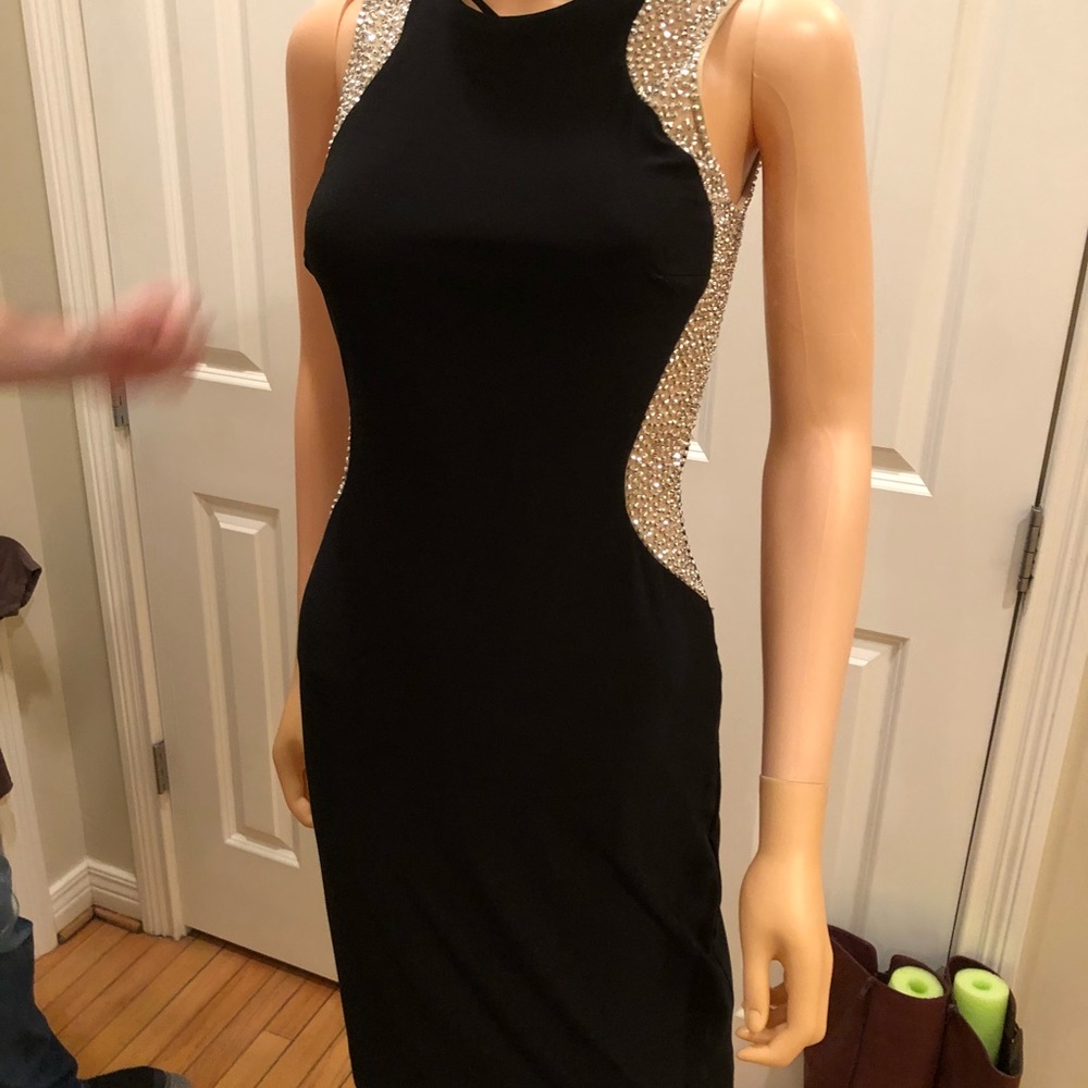 Prom dress - Picture 4 of 5